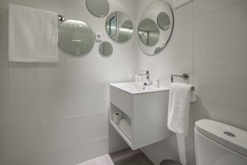 Habitat Apartments Hot Jazz Барселона Екстериор снимка